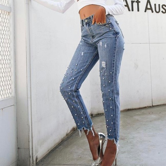 SincereSally.com Embellished Jeans Size Medium - Picture 2 of 7